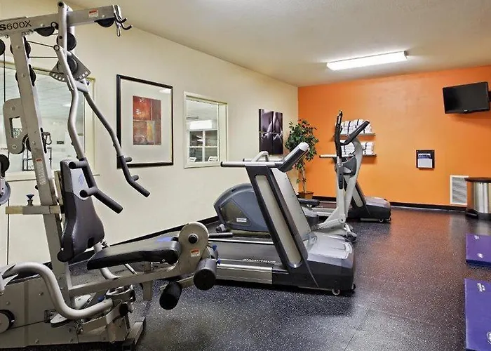 Hotel Country & By Radisson, North, Il 3*