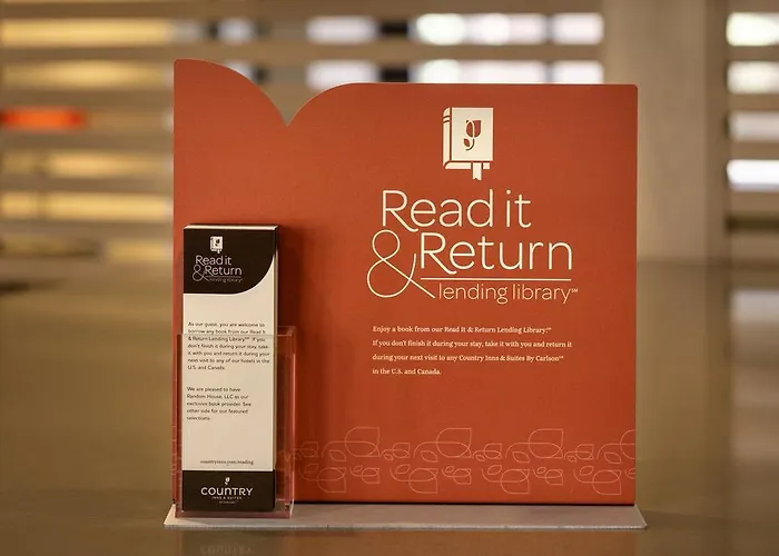 Country & By Radisson, North, Il 3* Peoria