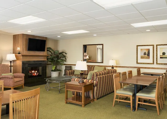 Hotel Country & By Radisson, North, Il Peoria