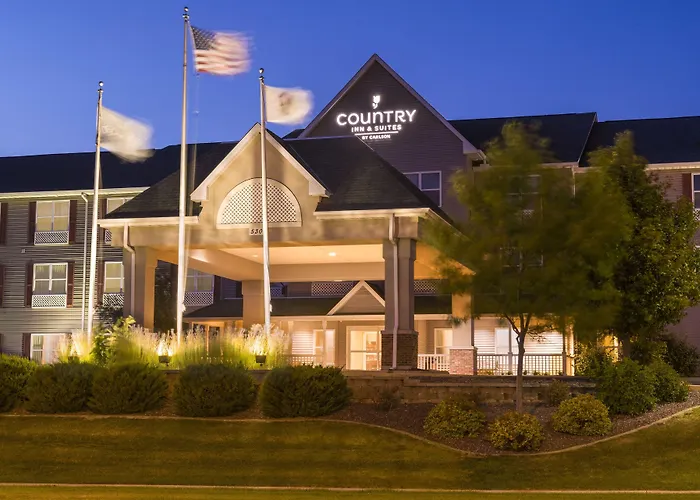 Country & By Radisson, North, Il